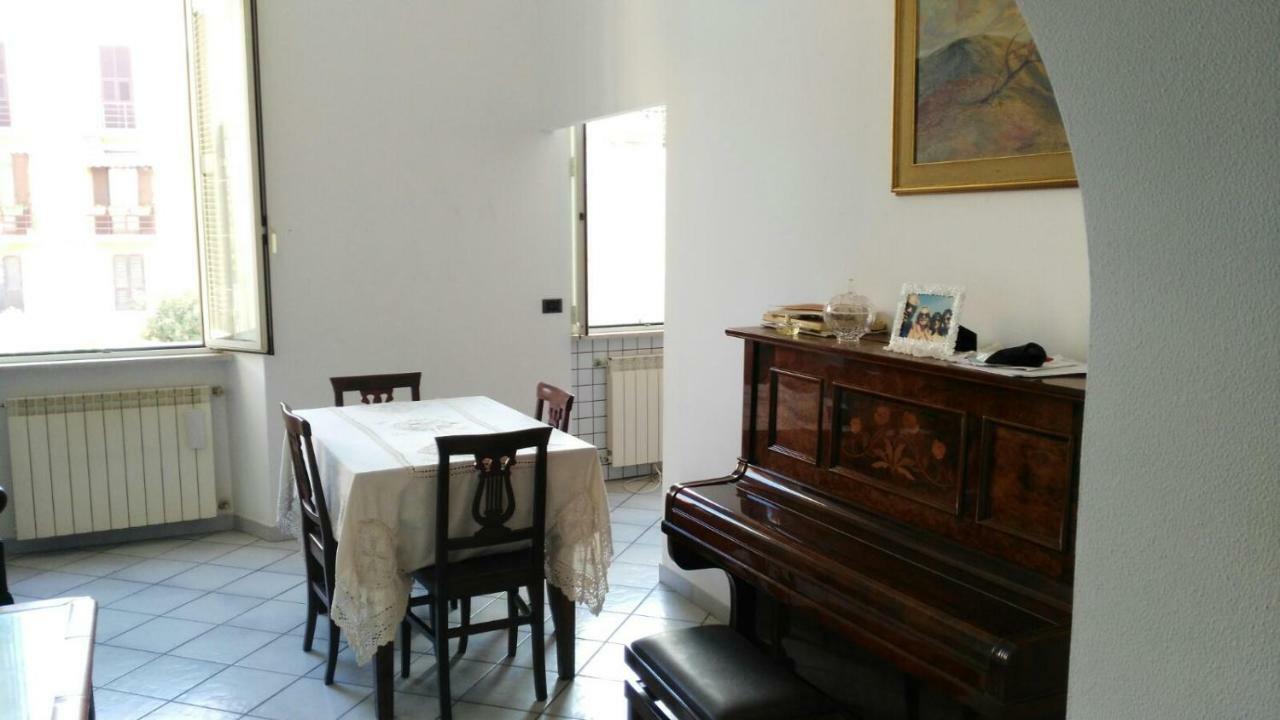 Whole Holiday Home Apartment Splendid Civitavecchia Da Pamino & Priscilla Exteriör bild